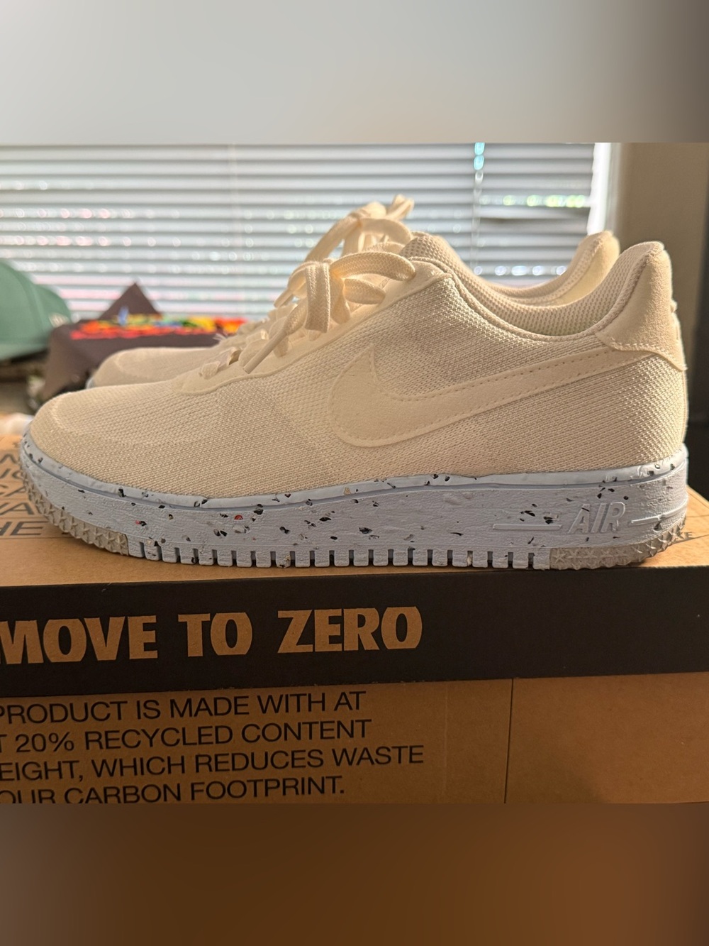 Nike AF1 Crater Flyknit in White / Pure Platinum